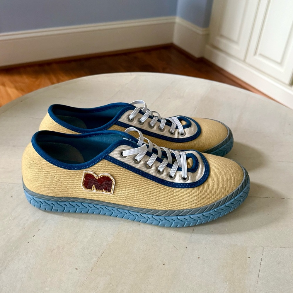 Marni Canvas Sneaker Size 41 EU/ US 9.5 NWOB ⭐️⭐️⭐️